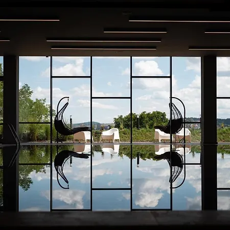 Werk & Otel Hunedoara