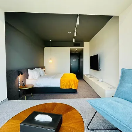 Werk & Otel Hunedoara